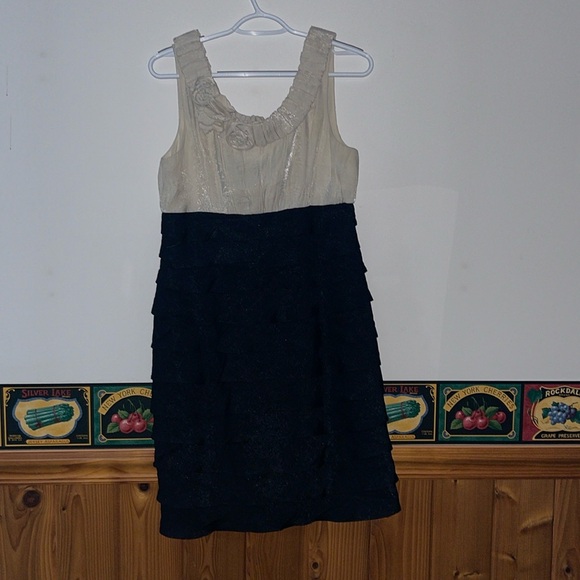 London Times Dresses & Skirts - Women’s Petite Black and Off White/Cream Dress